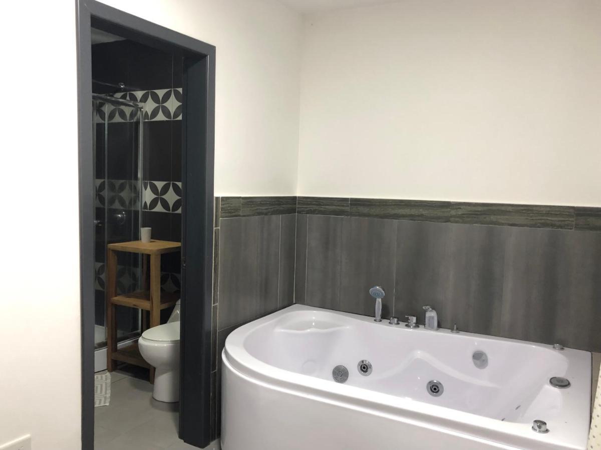 Elegante Apartamento Con Vistas Al Volcan Tungurahua Baños Zewnętrze zdjęcie