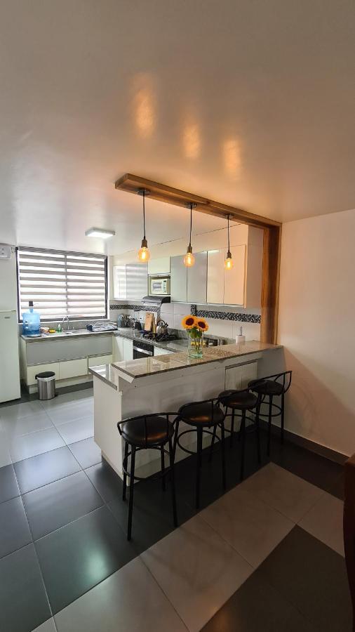 Elegante Apartamento Con Vistas Al Volcan Tungurahua Baños Zewnętrze zdjęcie