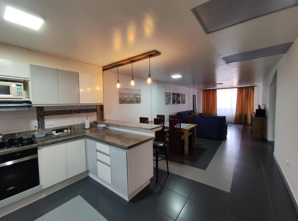 Elegante Apartamento Con Vistas Al Volcan Tungurahua Baños Zewnętrze zdjęcie