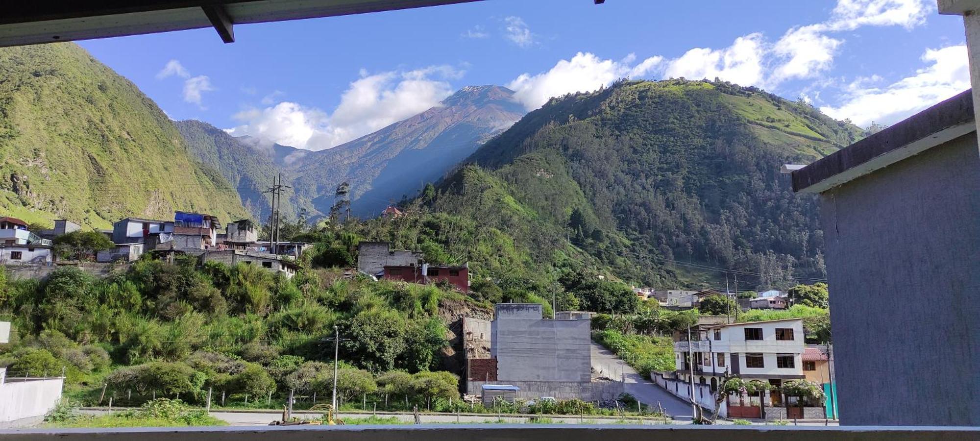 Elegante Apartamento Con Vistas Al Volcan Tungurahua Baños Zewnętrze zdjęcie